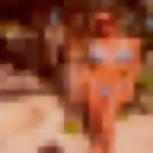 Rejoins Dina, 37 ans à Puybegon gratuitement