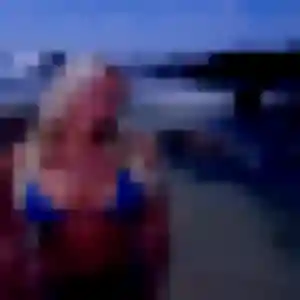 Leana, femme de 37 ans propose plan cul à Puyvert