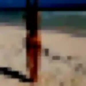 Photo de Kenza à Quettehou (37 ans) - plan cul anonyme