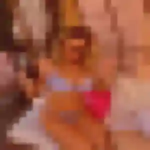 Sexy Alienor, 25 ans à Quittebeuf - voir sa photo