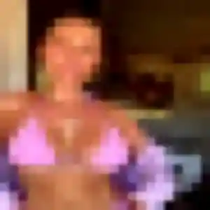 Pierrette (28 ans) à Remilly-sur-Tille propose un plan cul maintenant