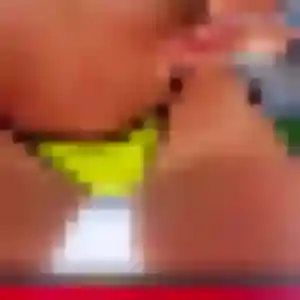 Suzanne, 22 ans, dispo pour plan cul à Richebourg