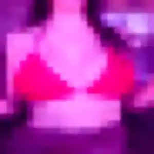 Lucie, 26 ans, disponible à Rieux pour un plan cul