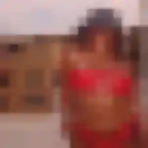 Faustine, 26 ans, dispo pour plan cul à Roumare