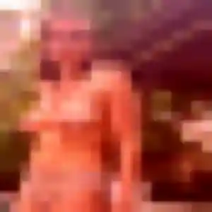 Katia (35 ans) à Rousies cherche un plan cul ce soir
