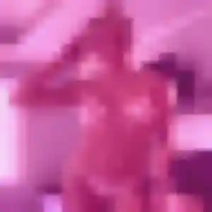 Audrey, 22 ans, en ligne à Sacy-le-Petit pour une rencontre coquine
