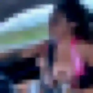 Noura, femme de 26 ans propose plan cul à Saint-André-le-Gaz
