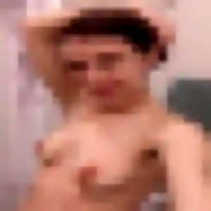 Malika, 24 ans, dispo pour plan cul à Saint-Florent-sur-Auzonnet