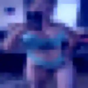 Alexandra, 41 ans, disponible à Saint-Galmier pour une rencontre coquine