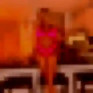 Photo de Colombe à Saint-Julien-sur-Veyle (36 ans) - plan cul gratuit