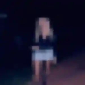 Découvre Zoe, 28 ans à Saint-Loup en privé