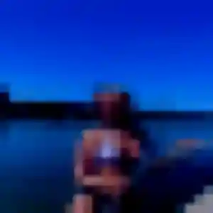Anna, 36 ans, connectée à Saint-Magne-de-Castillon pour un plan cul
