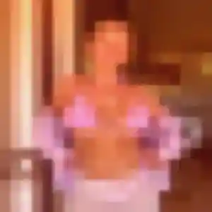 Photo de Priscilla à Saint-Manvieu-Norrey (44 ans) - plan cul anonyme