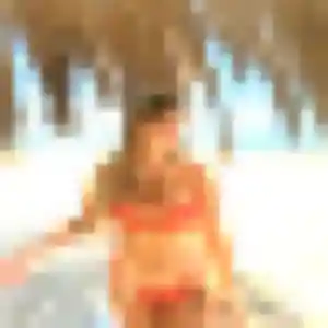 plan cul à Saint-Martin-Lestra : photo de Odette, 34 ans - inscription gratuite