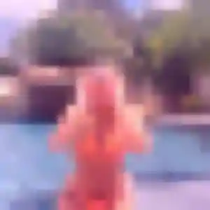 Photo de Nadia à Saint-Martin-lez-Tatinghem (35 ans) - plan cul anonyme