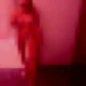 Anna, fille de 34 ans propose plan cul à Saint-Max