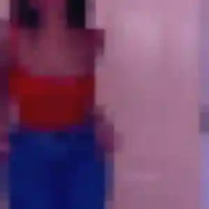 Adeline, 33 ans, en ligne à Saint-Paul-en-Jarez pour un plan cul