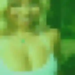 Valentina, 42 ans, en ligne à Saint-Pern pour une rencontre coquine