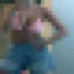 Sexy Martine, 23 ans à Saint-Pierre-Eynac - découvrir son profil