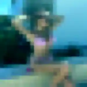 Anouk, 32 ans, cherche un plan cul à Saint-Quentin-Fallavier