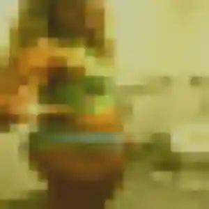 Photo de Joana à Saint-Renan (27 ans) - plan cul gratuit