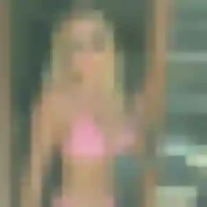 Découvre Ariane, 22 ans à Saint-Rogatien gratuitement