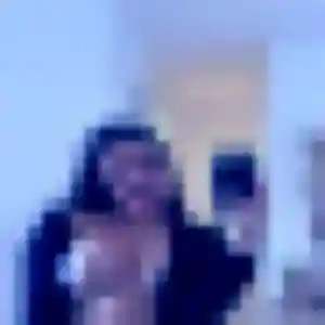 Photo de Margot à Saint-Thomas-en-Royans (22 ans) - plan cul gratuit