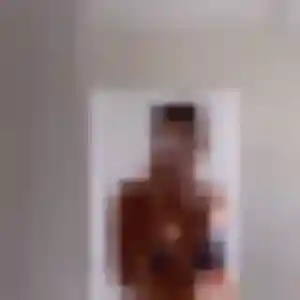 Profil de Jade à Saint-Thomas-la-Garde (37 ans) - plan cul discret