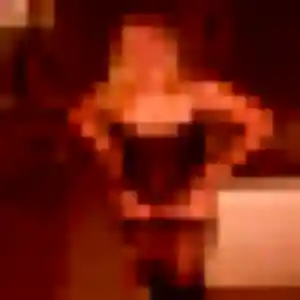 Delia, 45 ans, cherche un plan cul à Saint-Thuriau