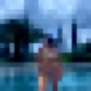 Photo de Elsa à Saint-Urbain (37 ans) - plan cul gratuit