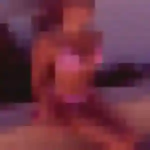 Ketty, 35 ans, connectée à Saint-Vaast-lès-Mello pour une rencontre coquine