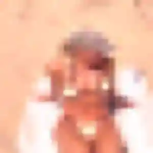 Delphine, 29 ans, en ligne à Sainte-Cécile pour une rencontre coquine