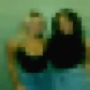 Rencontre Monique, 22 ans à Sainte-Eulalie-en-Born en t'inscrivant
