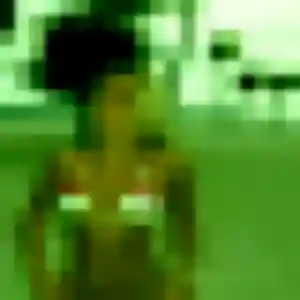 Salima, 25 ans, connectée à Sainte-Euphémie pour un plan cul