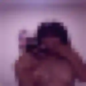 Raphaelle, 40 ans, disponible à Sainte-Marguerite-sur-Duclair pour un plan cul