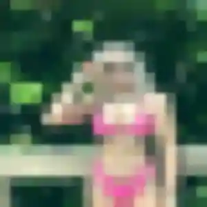 Contacte Nelly, 22 ans à Sardieu en privé