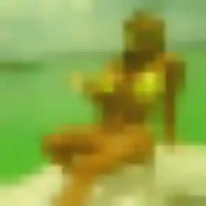 Salima (36 ans) à Satolas-et-Bonce cherche une rencontre rapidement