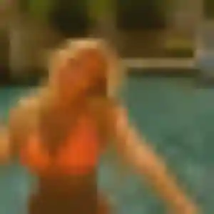 Pascale, 37 ans, connectée à Saulces-Monclin pour un plan cul