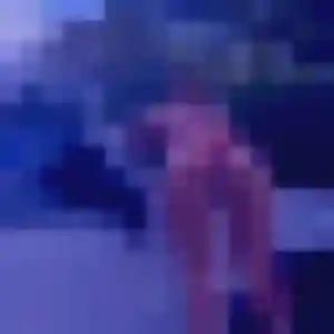 Nora, femme de 33 ans cherche plan cul à Savigné