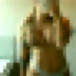 Photo de Kim à Savigny-le-Sec (33 ans) - plan cul gratuit