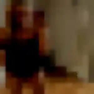 Photo sexy de Karen, 22 ans à Scorbé-Clairvaux - rencontre coquine