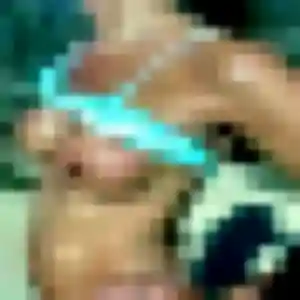 Photo de Caroline à Sermersheim (29 ans) - plan cul anonyme
