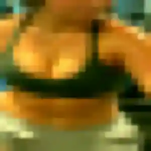 Nathalie, femme de 33 ans propose plan cul à Sevrier