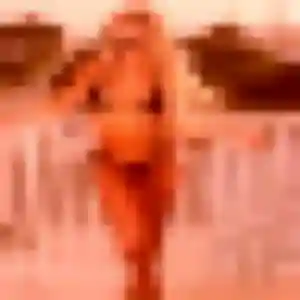 Photo privée de Henriette, 34 ans à Siaugues-Sainte-Marie - plan discret