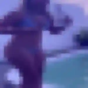 Sexy Chloe, 24 ans à Siros - découvrir son profil