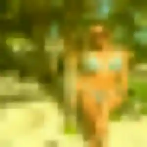 Olga, femme de 24 ans cherche plan cul à Sixt-sur-Aff