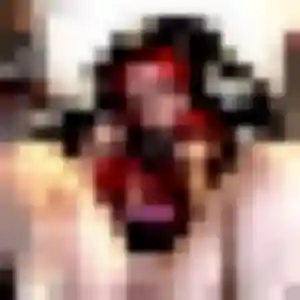 Odette, 34 ans, dispo pour plan cul à Terres-de-Haute-Charente