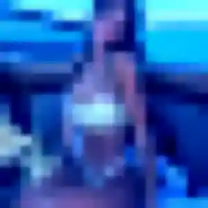 Cecile, 30 ans, en ligne à Thierville-sur-Meuse pour une rencontre coquine