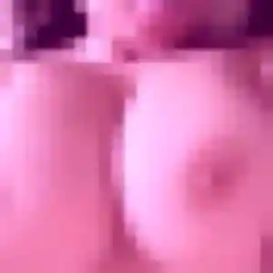 Ariane, 22 ans, connectée à Thomery pour une rencontre coquine