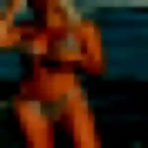 Olivia de Thuret, 26 ans - plan cul discret